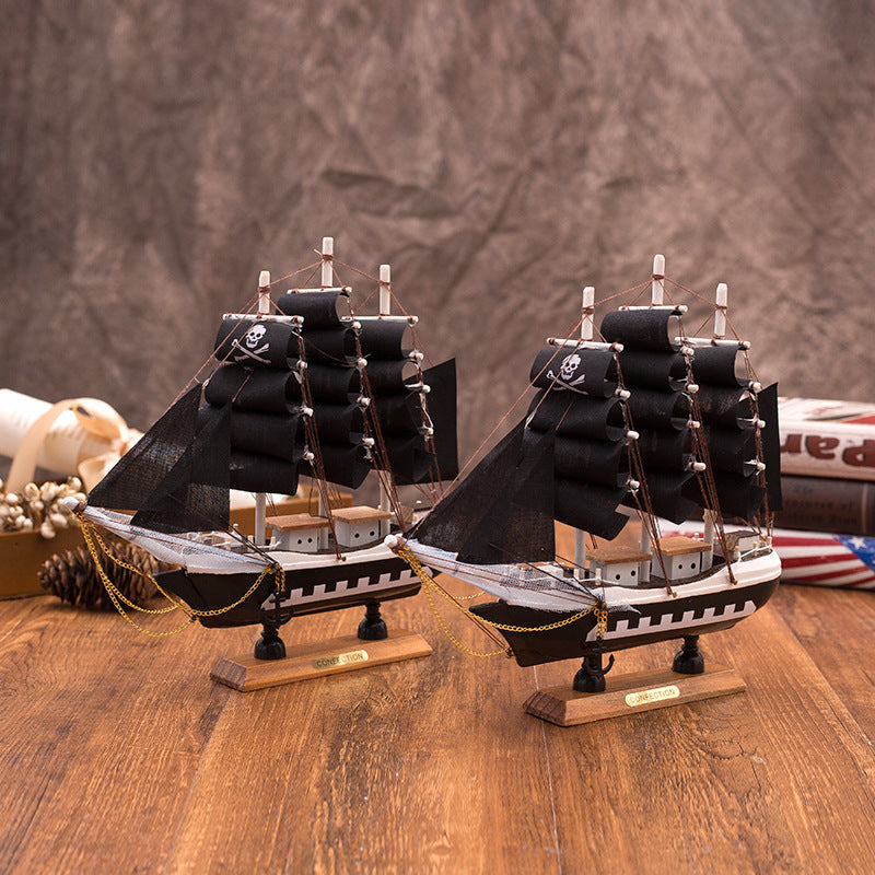 Creative Study Office European Style Pirate Ship Sailing Decoration